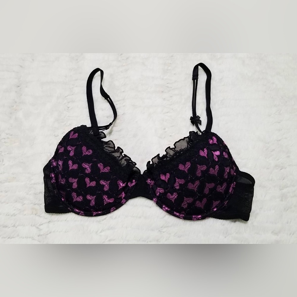 EUC Vintage Victoria’s Secret Sexy Little Things Black Pink Metallic Hearts Bra